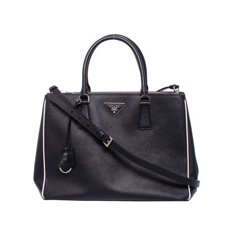 prada saffiano 25 nero|prada saffiano lux bag.